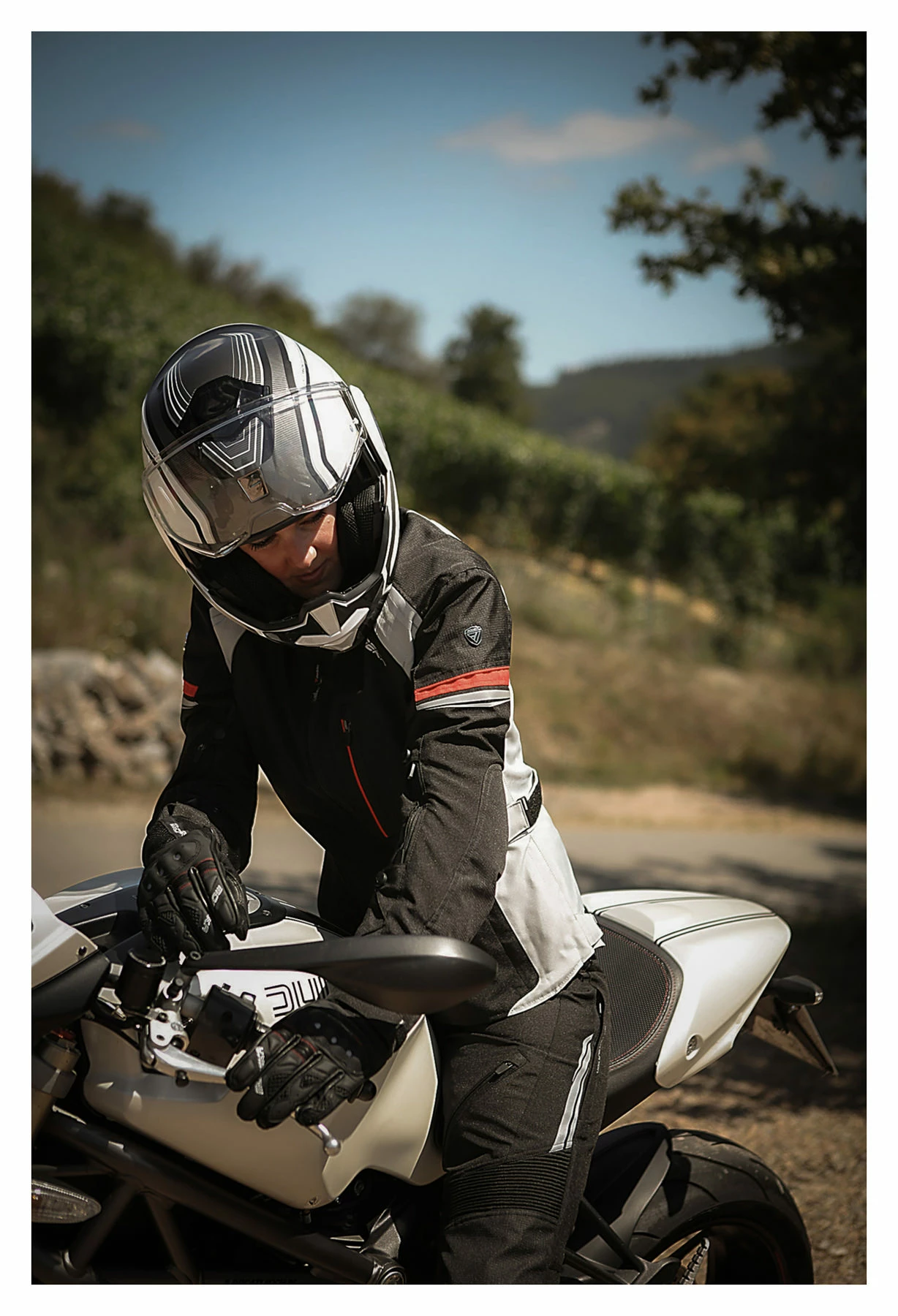 Modeka Violetta Women’s Textile Jacket 5 Modeka Violetta Women’s Textile Jacket - Image 3